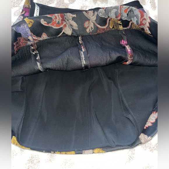 Alice + Olivia Brocade Metallic Floral Fit & Flare Skirt 🌵2 - Picture 9 of 15